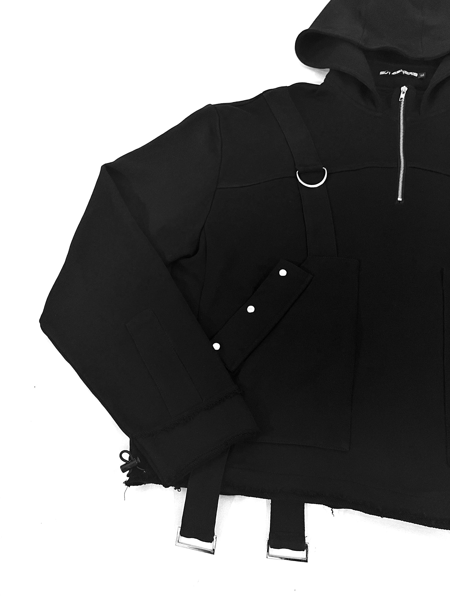 WÄRR HOODIE