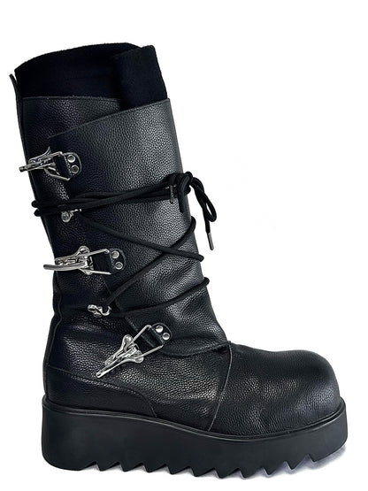 "WITCH HUNTER" BOOT (DEFECT)